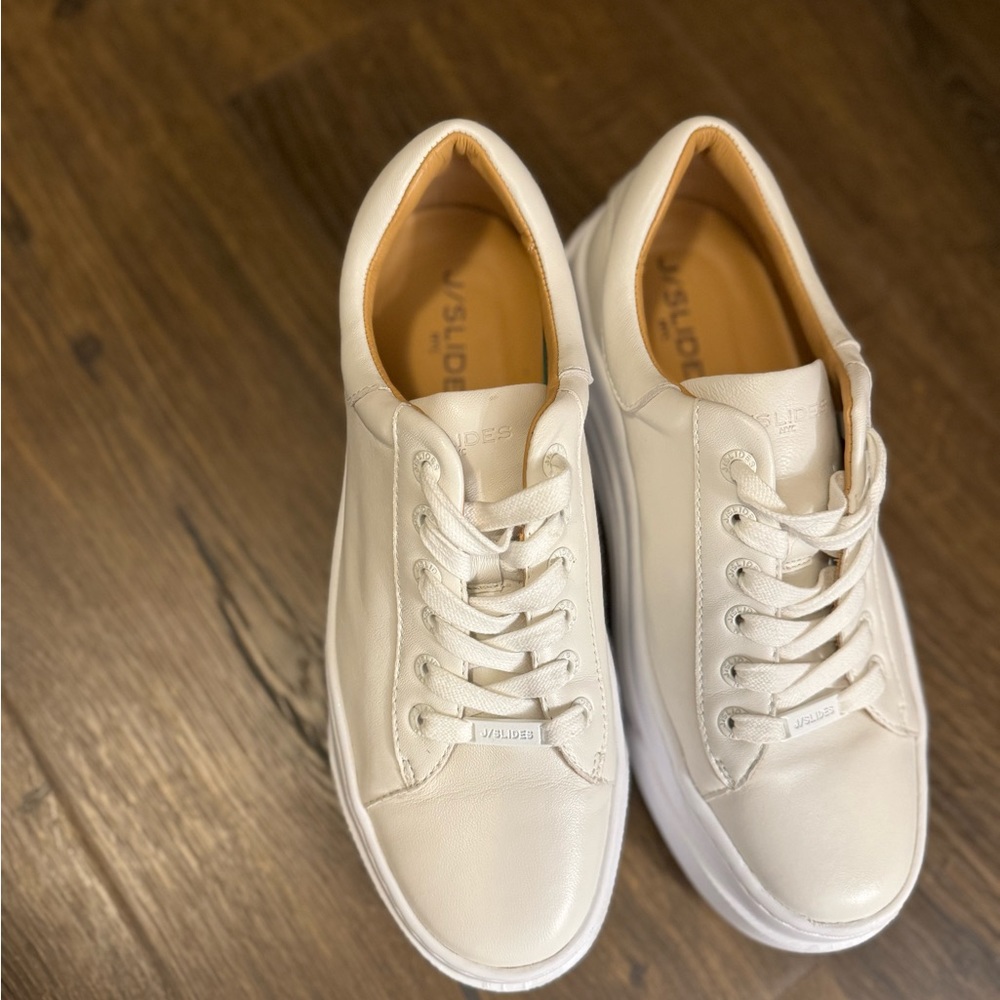 White Platform Jslides. Only Worn Once. Vguc. Siz… - image 3